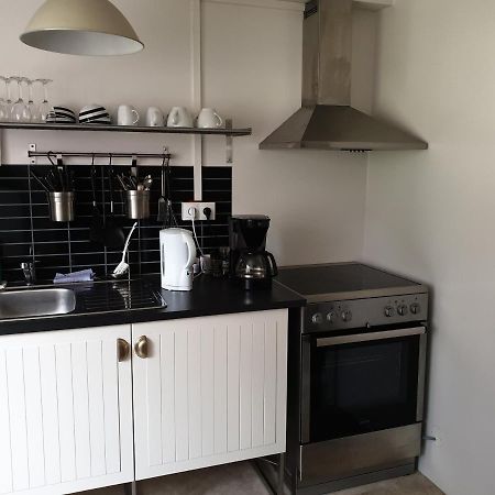 Grand-Inn Bar And Bed Saudarkrokur Luaran gambar